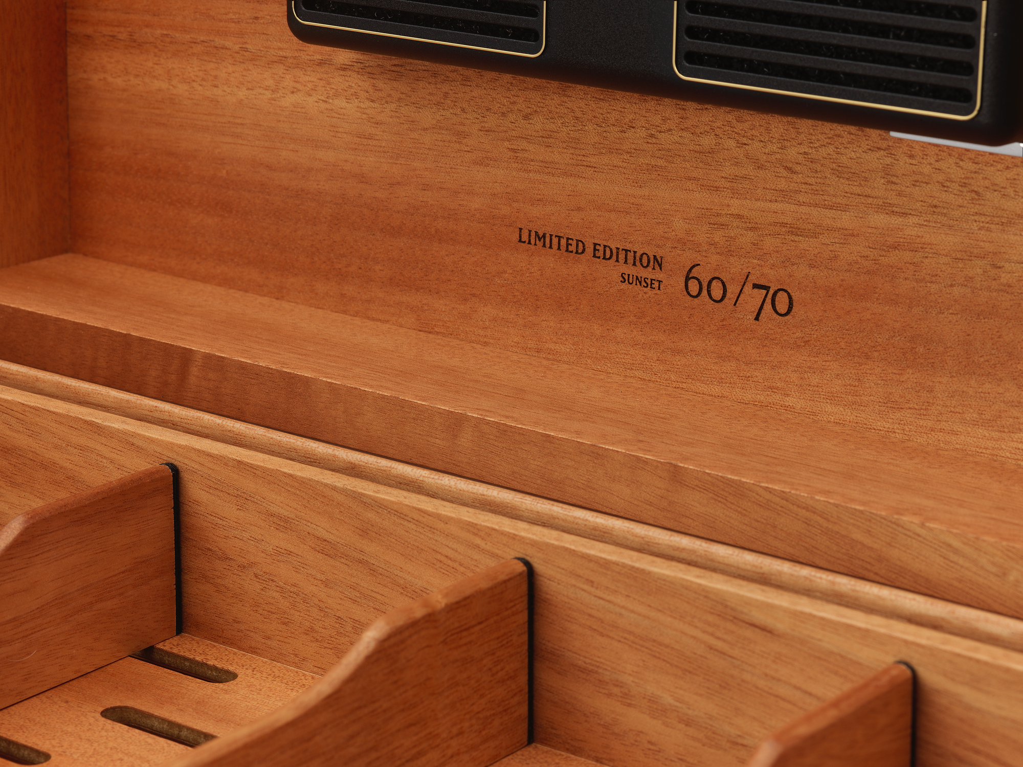 Davidoff Humidor Ambassador Leder rot